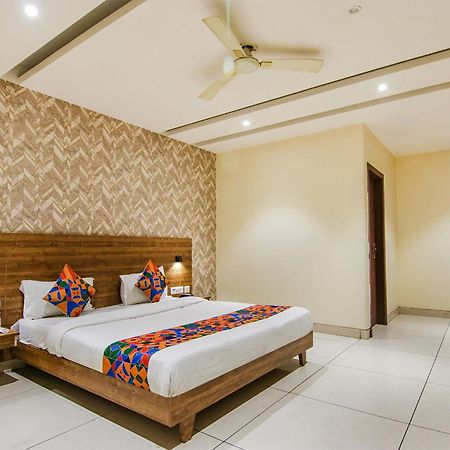 Fabhotel Golden Glory Nowe Delhi Zewnętrze zdjęcie